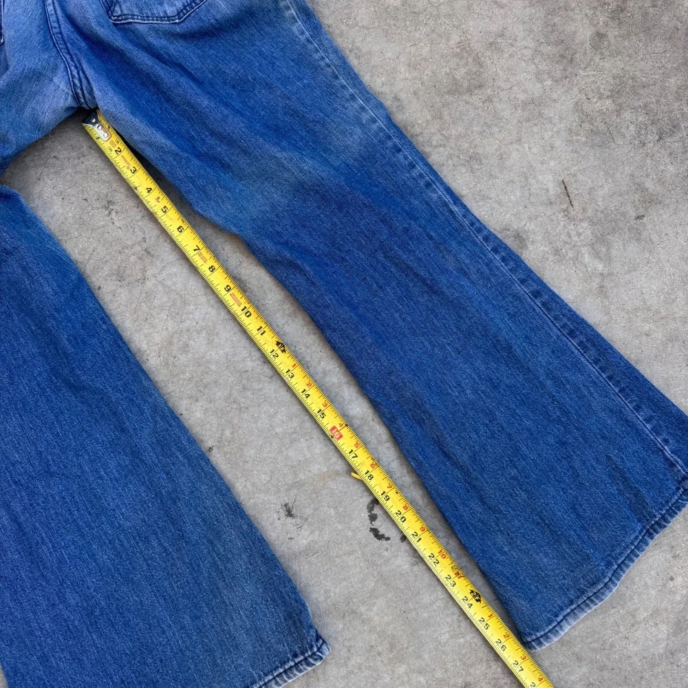 Vintage Big Yank 70s Bell Bottom Flared Jeans Scorpio Patch USA Denim 28x27